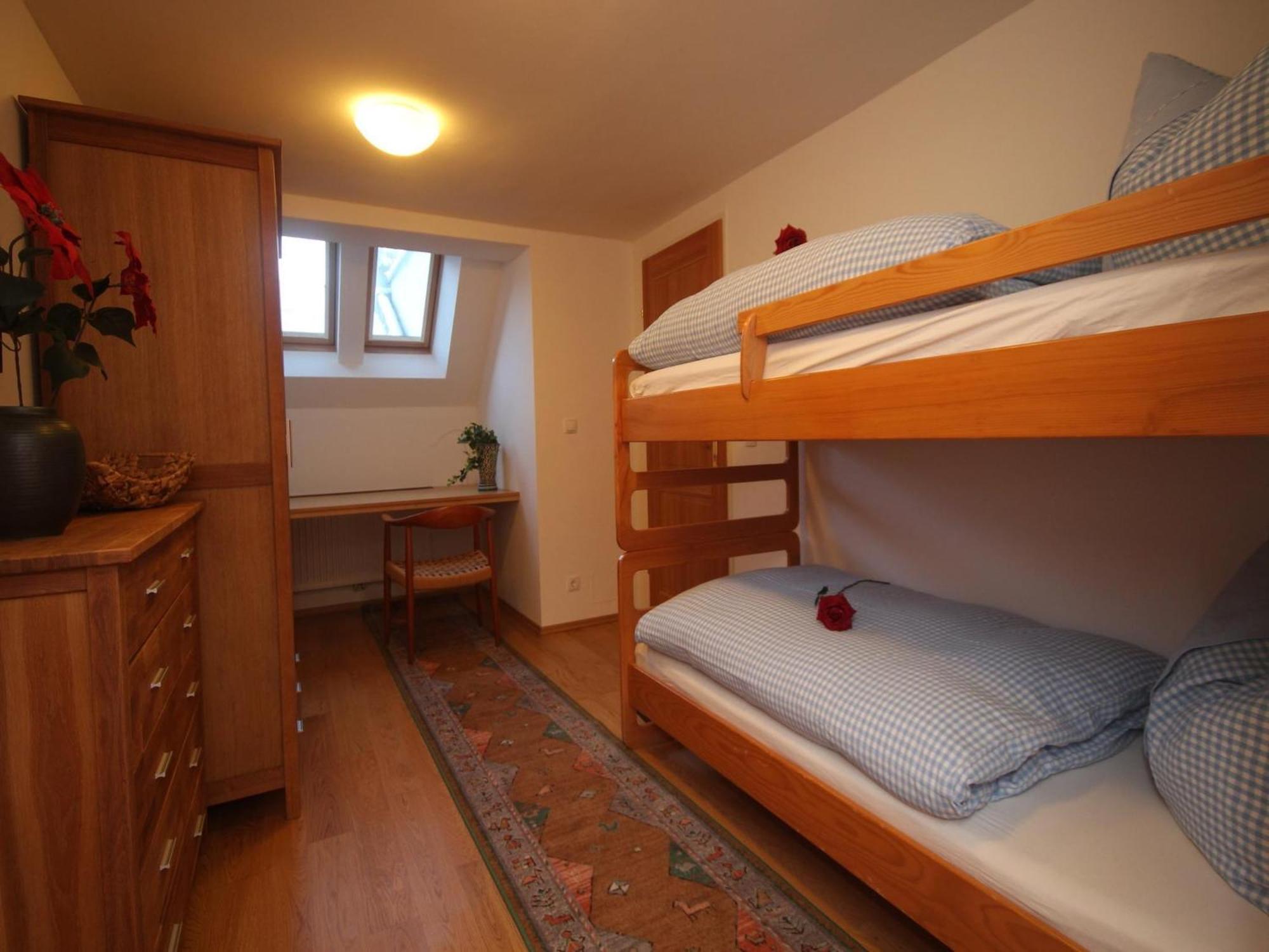 Apartment Near The Hahnenkamm Cable Car Кицбюел Екстериор снимка