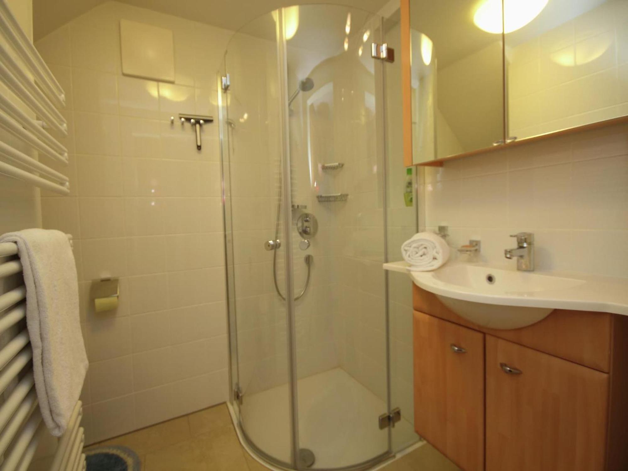 Apartment Near The Hahnenkamm Cable Car Кицбюел Екстериор снимка