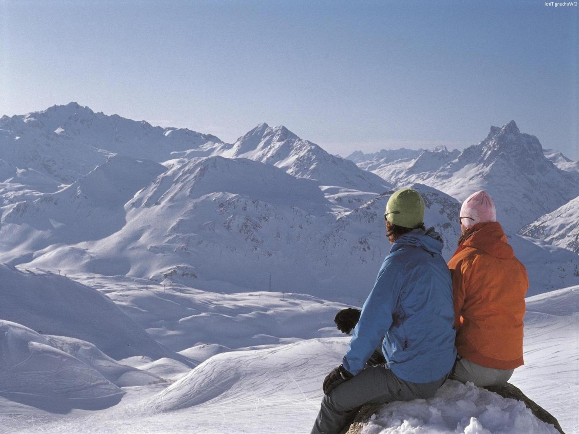 Apartment Near The Hahnenkamm Cable Car Кицбюел Екстериор снимка